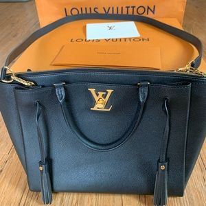 LOUIS Vuitton Lockmeto LV tote bag / crossbody